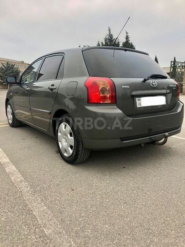 Toyota Corolla 2004, 313,000 km - 1.4 l - Bakı