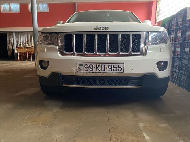 Jeep Grand Cherokee 2012, 150,000 km - 3.6 л - Quba