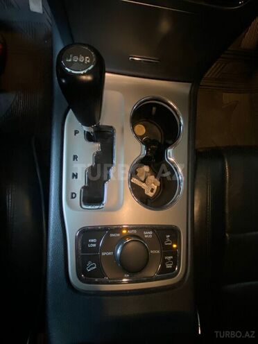 Jeep Grand Cherokee 2012, 150,000 km - 3.6 л - Quba