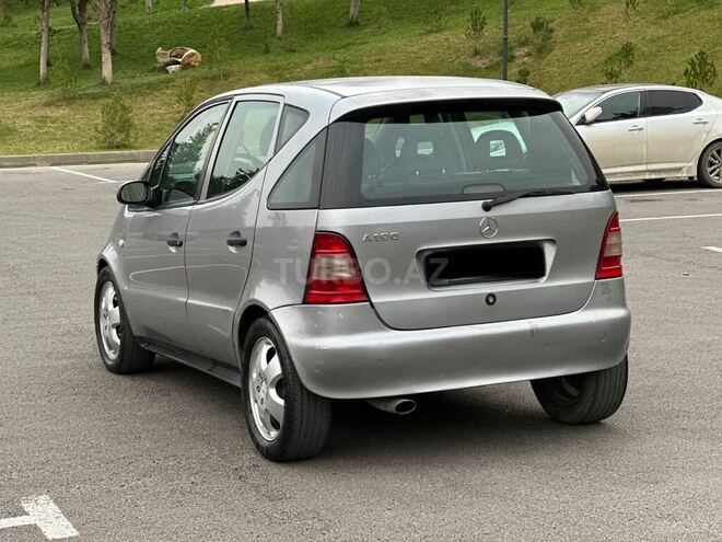 Mercedes A 190 2000, 130,000 km - 1.9 l - Bakı