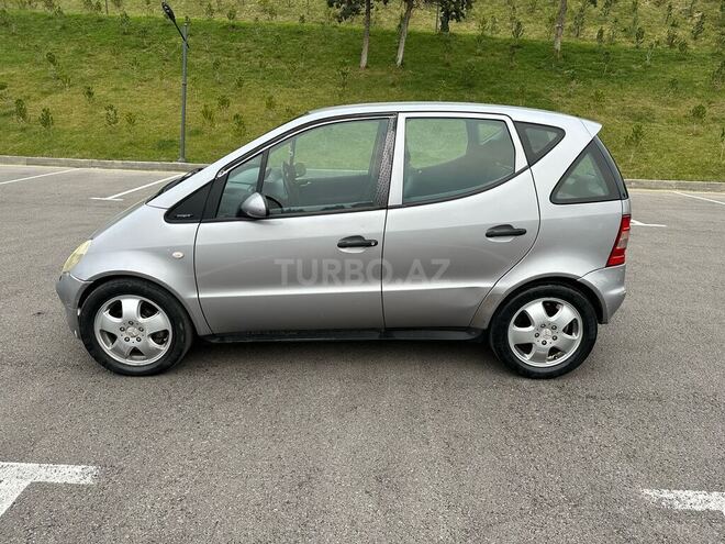 Mercedes A 190 2000, 130,000 km - 1.9 l - Bakı