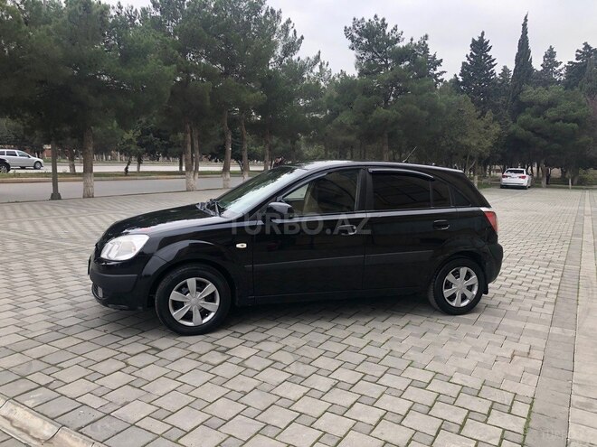 Kia Rio 2005, 213,000 km - 1.4 l - Sumqayıt