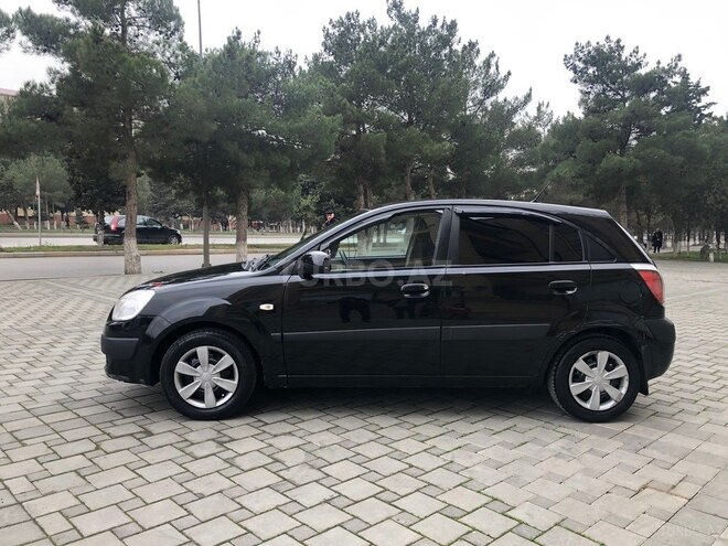 Kia Rio 2005, 213,000 km - 1.4 l - Sumqayıt