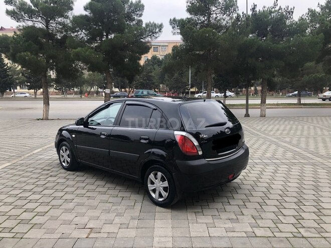 Kia Rio 2005, 213,000 km - 1.4 l - Sumqayıt