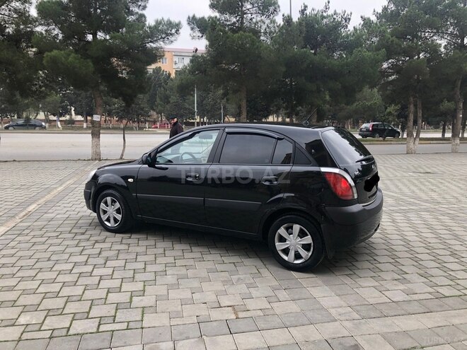 Kia Rio 2005, 213,000 km - 1.4 l - Sumqayıt