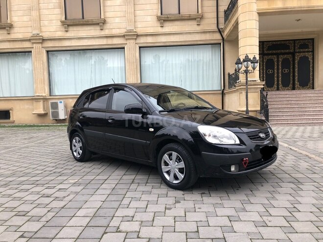 Kia Rio 2005, 213,000 km - 1.4 l - Sumqayıt