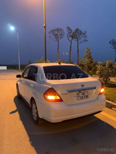 Nissan Tiida 2008, 348,000 km - 1.6 л - Sumqayıt