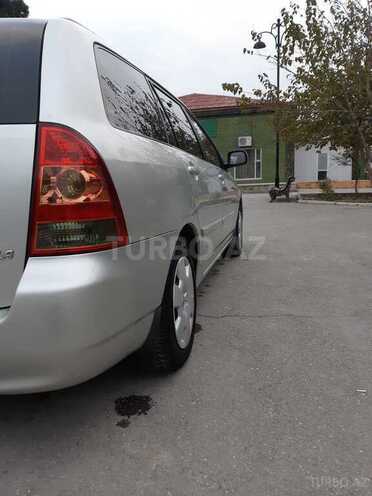 Toyota Corolla 2005, 214,000 km - 1.4 l - Sumqayıt