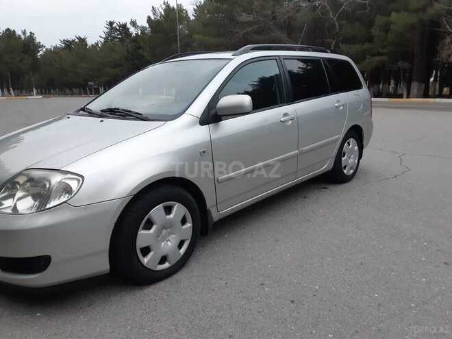 Toyota Corolla 2005, 214,000 km - 1.4 l - Sumqayıt