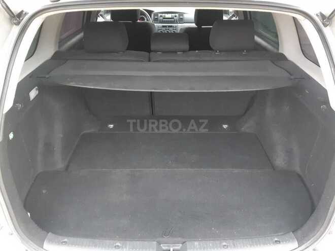 Toyota Corolla 2005, 214,000 km - 1.4 l - Sumqayıt