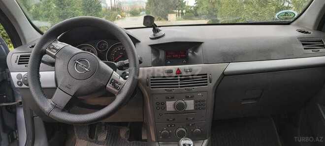 Opel Astra 2006, 232,000 km - 1.4 l - Sumqayıt