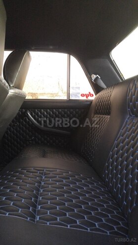 LADA (VAZ) 2106 1998, 28,110 km - 1.6 l - Quba