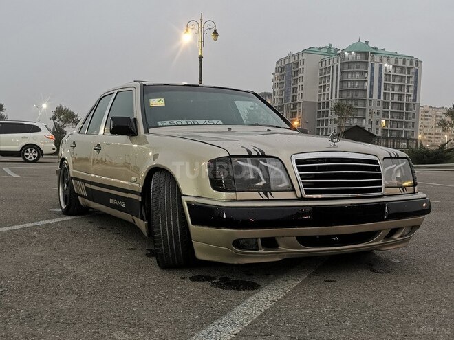 Mercedes E 200 1990, 445,100 km - 2.0 l - Sumqayıt