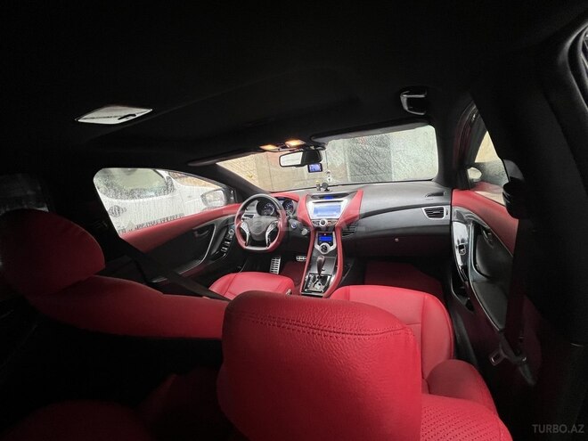 Hyundai Elantra 2013, 240,000 km - 1.8 l - Bakı