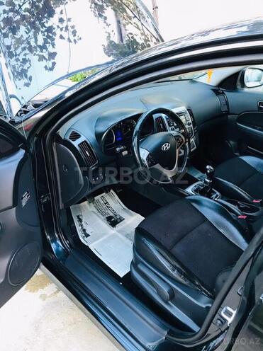 Hyundai i30 2010, 143,000 km - 1.6 l - Bakı