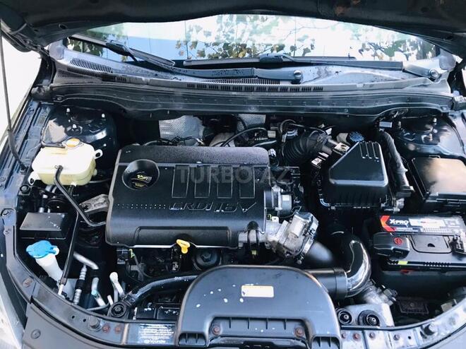 Hyundai i30 2010, 143,000 km - 1.6 l - Bakı