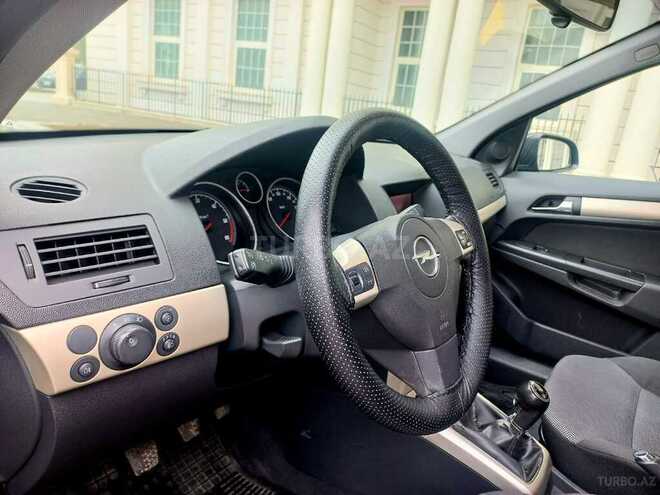 Opel Astra 2008, 204,498 km - 1.3 л - Bakı