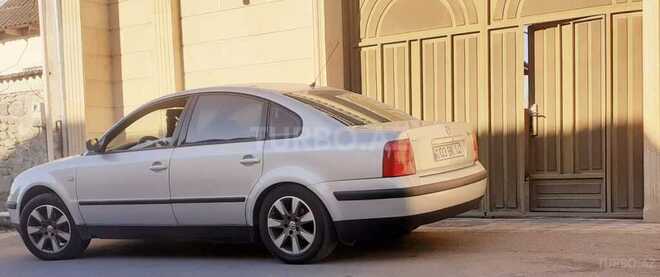 Volkswagen Passat 1999, 265,291 km - 1.8 l - Ağdaş