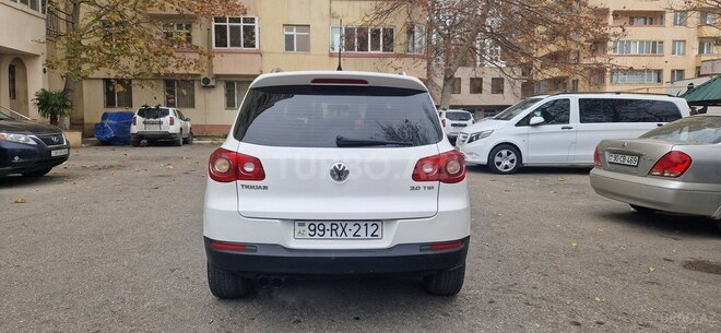 Volkswagen Tiguan 2010, 174,000 km - 2.0 l - Bakı