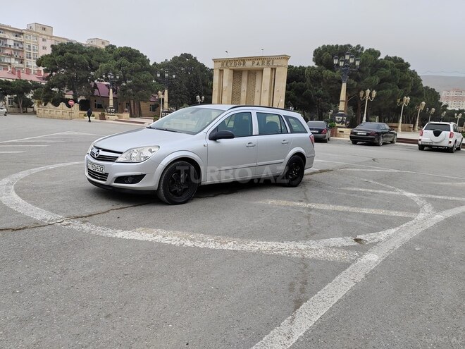 Opel Astra 2007, 240,000 km - 1.3 l - Bakı