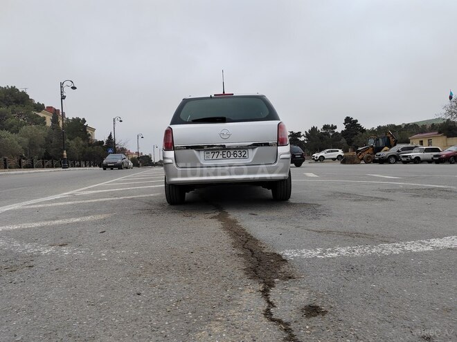 Opel Astra 2007, 240,000 km - 1.3 l - Bakı