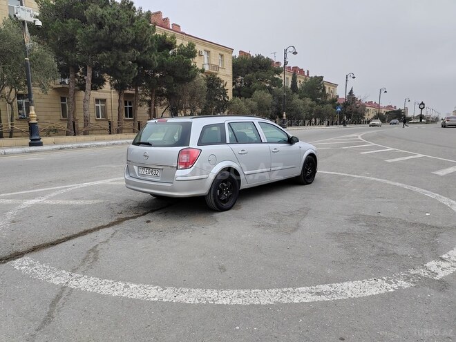 Opel Astra 2007, 240,000 km - 1.3 l - Bakı