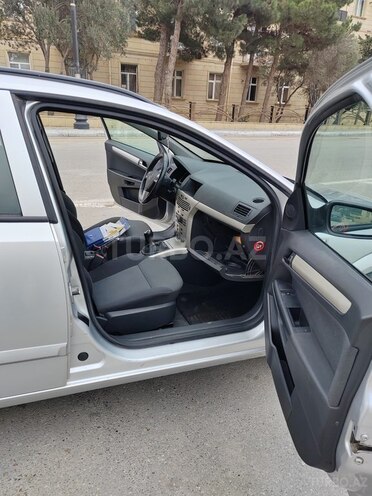 Opel Astra 2007, 240,000 km - 1.3 l - Bakı