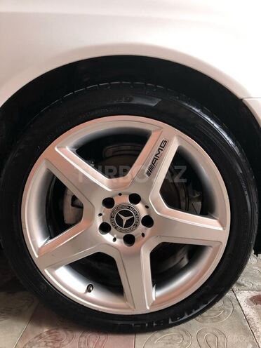 Mercedes E 220 2006, 463,500 km - 2.2 l - Bakı