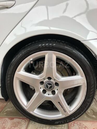 Mercedes E 220 2006, 463,500 km - 2.2 l - Bakı