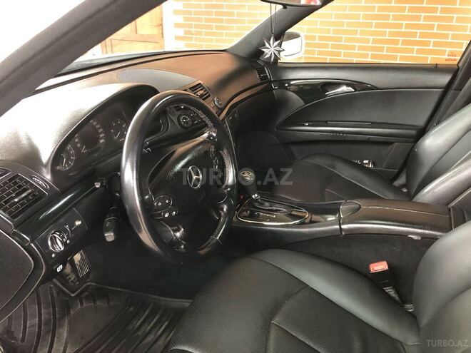 Mercedes E 220 2006, 463,500 km - 2.2 l - Bakı