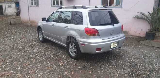 Mitsubishi Outlander 2004, 293,000 km - 2.4 l - Bakı