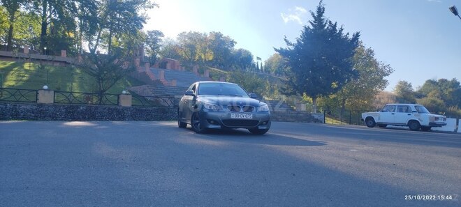 BMW 525 2005, 330,000 km - 2.5 l - Xırdalan