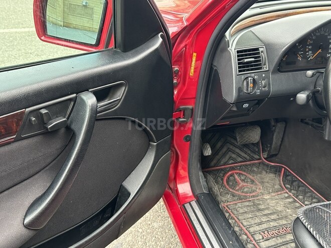 Mercedes C 200 1997, 235,421 km - 2.0 l - Bakı
