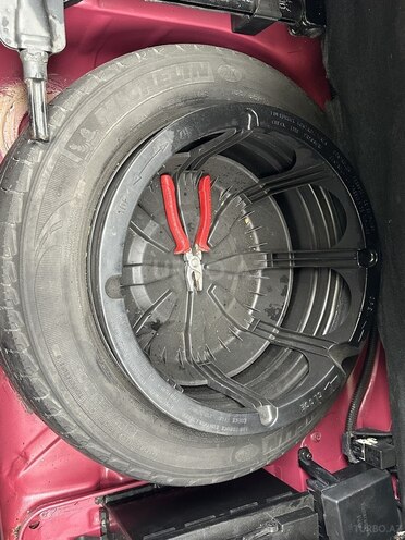 Mercedes C 200 1997, 235,421 km - 2.0 l - Bakı