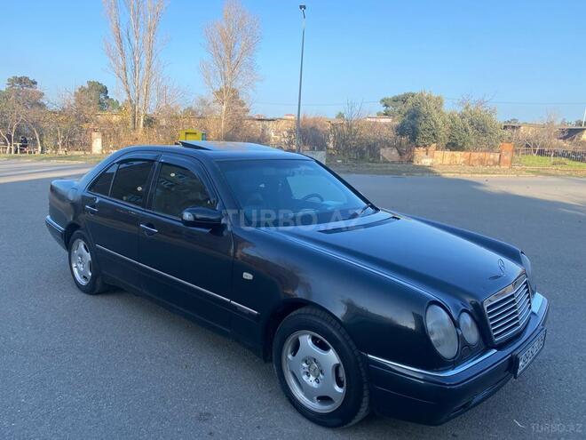 Mercedes E 240 1998, 278,800 km - 2.4 l - Sumqayıt
