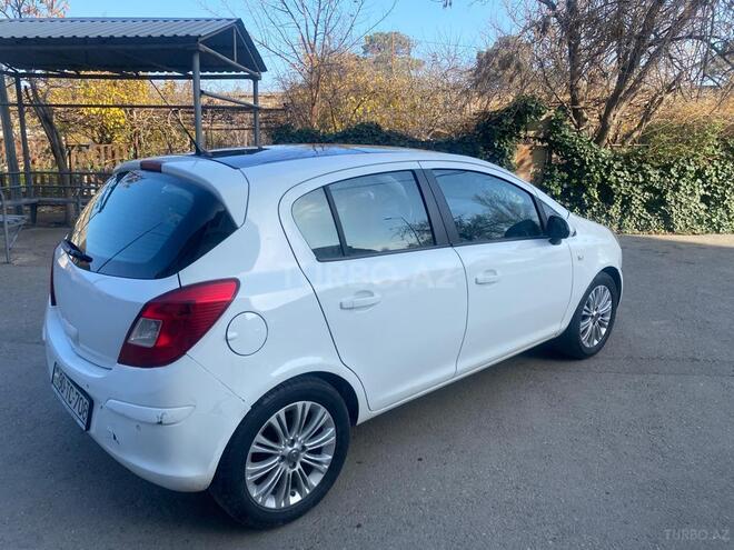 Opel Corsa 2013, 158,000 km - 1.4 l - Sumqayıt