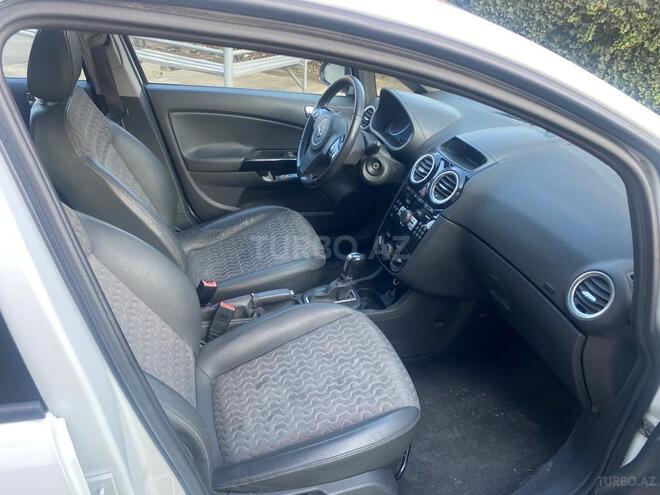 Opel Corsa 2013, 158,000 km - 1.4 l - Sumqayıt
