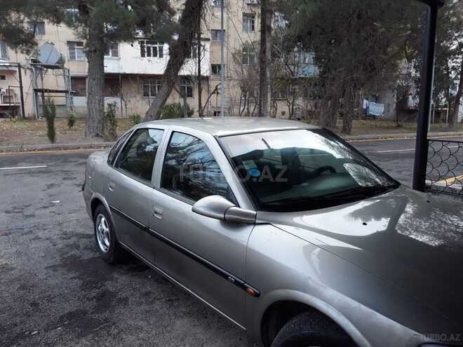 Opel Vectra 1997, 216,300 km - 1.8 l - Bakı