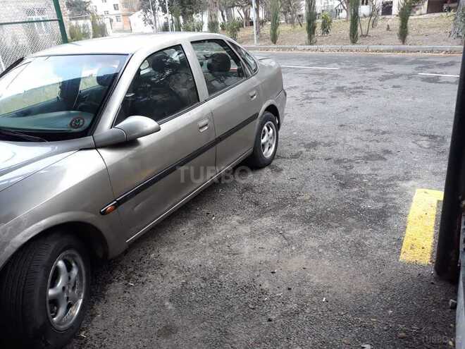 Opel Vectra 1997, 216,300 km - 1.8 l - Bakı