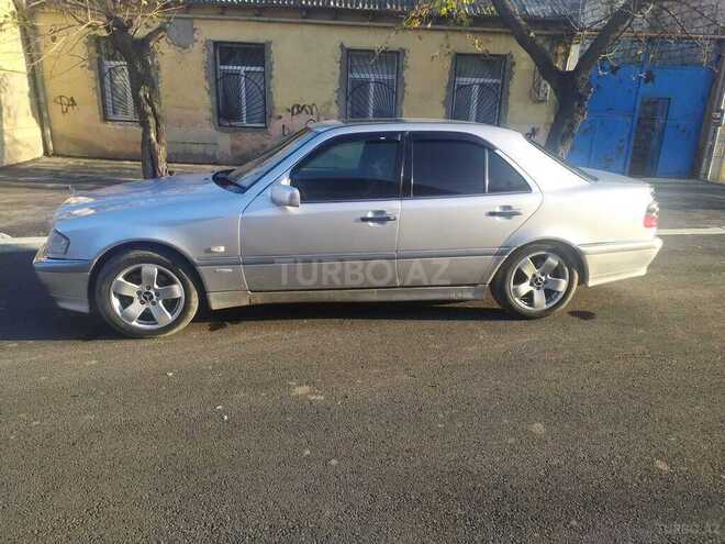 Mercedes C 240 1998, 390,000 km - 2.4 l - Göygöl