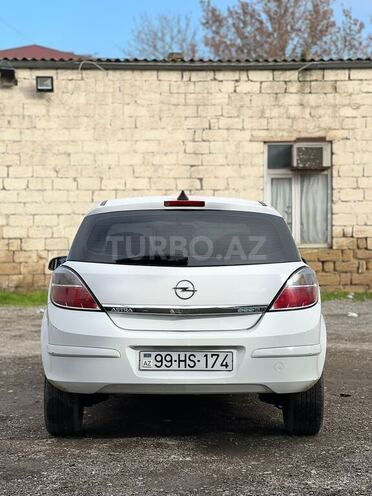 Opel Astra 2009, 265,000 km - 1.4 l - Bakı