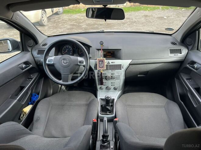 Opel Astra 2009, 265,000 km - 1.4 l - Bakı