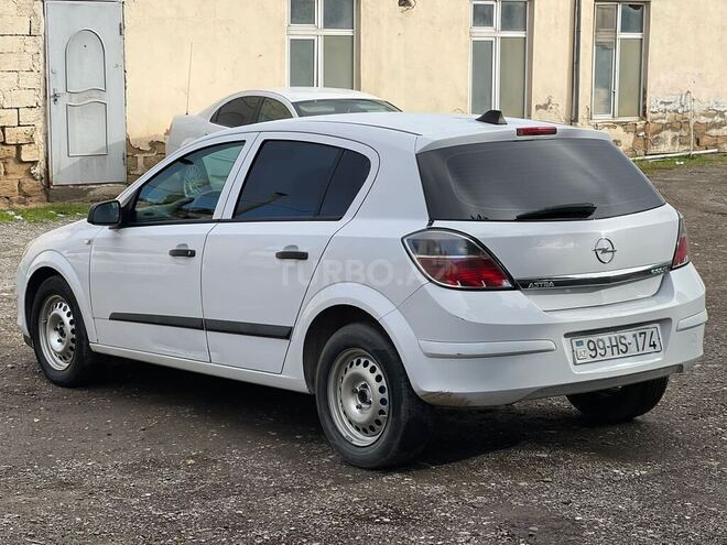 Opel Astra 2009, 265,000 km - 1.4 l - Bakı