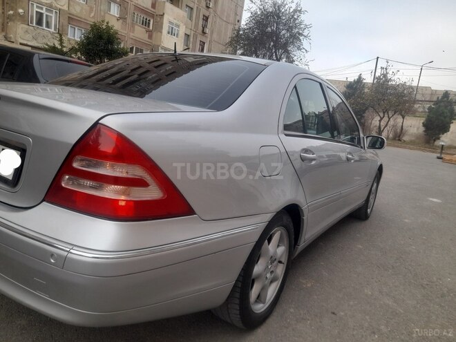 Mercedes C 240 2002, 254,000 km - 2.6 l - Şirvan