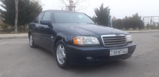 Mercedes C 180 1999, 320,000 km - 1.8 l - Xaçmaz