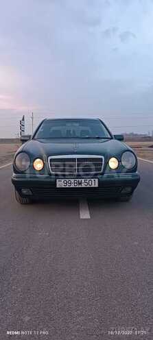 Mercedes E 240 1999, 170,000 km - 2.4 l - Ağdam