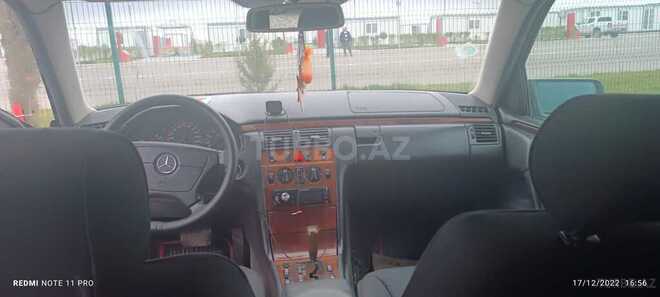 Mercedes E 240 1999, 170,000 km - 2.4 l - Ağdam
