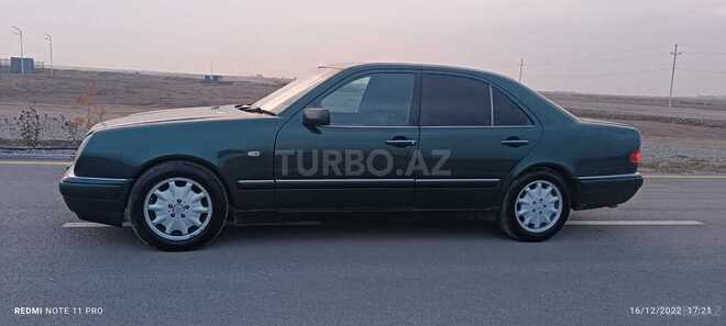Mercedes E 240 1999, 170,000 km - 2.4 l - Ağdam