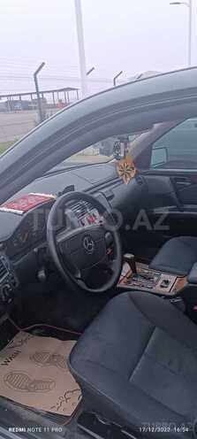 Mercedes E 240 1999, 170,000 km - 2.4 l - Ağdam