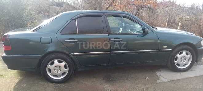 Mercedes C 200 1999, 532,642 km - 2.2 л - Tovuz